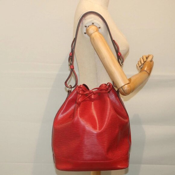 LOUIS VUITTON Epi Noe Shoulder Bag Red M44007 LV Auth - Picture 1 of 16